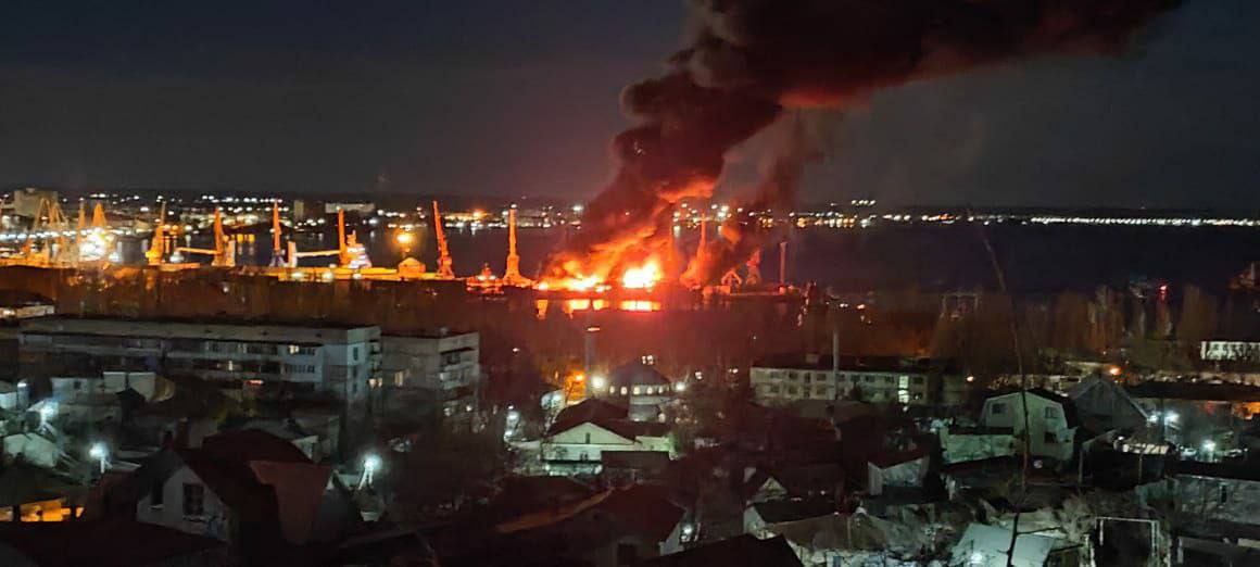 russian ship in fire